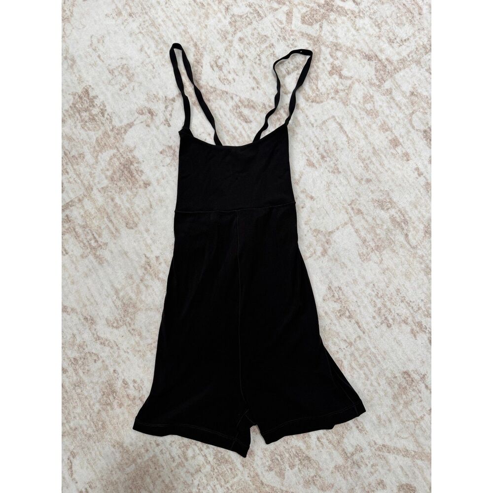 Black Textured Diamond Knit Sleeveless Crossback Flared Short Romper